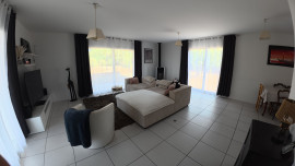 
                                                                                        Vente
                                                                                         MAISON 4 CHAMBRES