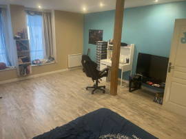 
                                                                                        Location
                                                                                         MAISON 4 CHAMBRES A CHATEAU RENARD