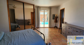 
                                                                                        Vente
                                                                                         MAISON 4 CHAMBRES PISCINE VOLUMES GARAGE