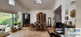 
                                                                                        Vente
                                                                                         MAISON 4 CHAMBRES PISCINE VOLUMES GARAGE