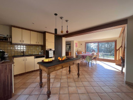 
                                                                                        Vente
                                                                                         Maison 4 chambres Sainte-Foy-Lès-Lyon