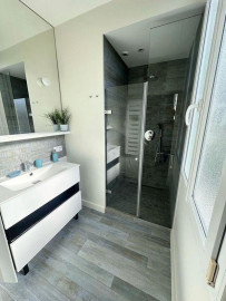 
                                                                                        Location
                                                                                         Maison 4 pièces 100 m²