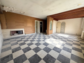 
                                                                                        Vente
                                                                                         Maison 4 pièces - 140m2