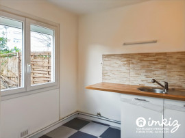 
                                                                                        Vente
                                                                                         Maison 4 pièces , 3 chambres , jardin au calme