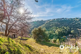 
                                                                                        Vente
                                                                                         Maison 4 pièces