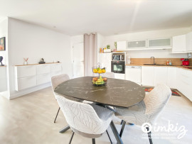 
                                                                                        Vente
                                                                                         Maison 4 pièces