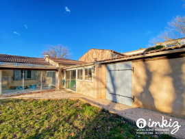 
                                                                                        Vente
                                                                                         Maison 4 pièces