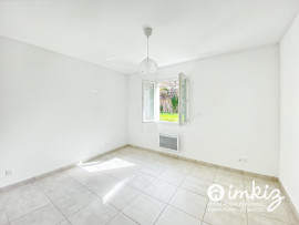 
                                                                                        Vente
                                                                                         Maison 4 pièces