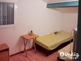 
                                                                                        Vente
                                                                                         Maison 4 pièces