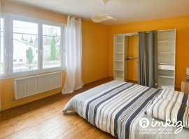 
                                                                                        Vente
                                                                                         Maison 4 pièces