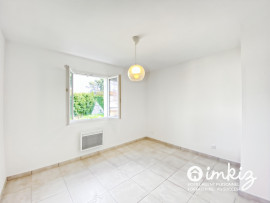 
                                                                                        Vente
                                                                                         Maison 4 pièces