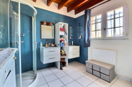 
                                                                                        Vente
                                                                                         Maison 4 pièces