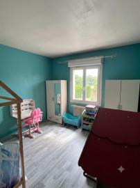 
                                                                                        Vente
                                                                                         Maison 4 pièces