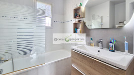 
                                                                                        Location
                                                                                         Maison  - 4 pièces  - 82.03 m²