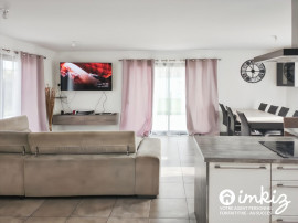 
                                                                                        Vente
                                                                                         Maison 4 pièces à 30 min de Bordeaux