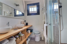 
                                                                                        Vente
                                                                                         Maison 4 pièces avec piscine - 101 m²