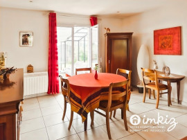 Vente
Maison 4 pièces+ garage + grand jardin
