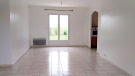 
                                                                                        Location
                                                                                         Maison 4 pièces Luçon