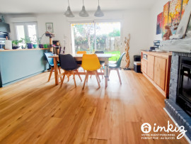 
                                                                                        Vente
                                                                                         Maison 4 pièces rénovée au calme