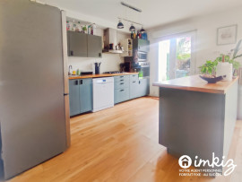 
                                                                                        Vente
                                                                                         Maison 4 pièces rénovée au calme