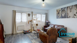 
                                                                                        Vente
                                                                                         MAISON - 4 PIÈCES - VILLEPREUX