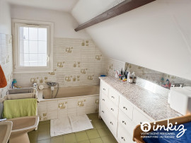 
                                                                                        Vente
                                                                                         Maison 5/6 pièces avec permis de surélévation