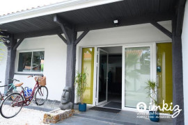 
                                                                                        Vente
                                                                                         Maison 5 p. piscine, dépendances - plage à pied