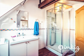 
                                                                                        Vente
                                                                                         Maison 5 pièces