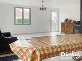 
                                                                                        Vente
                                                                                         Maison 5 pièces