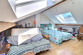 
                                                                                        Vente
                                                                                         Maison 5 pièces