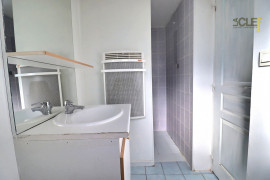 
                                                                                        Vente
                                                                                         Maison 5 pièces