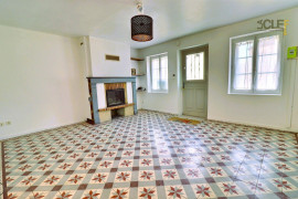 
                                                                                        Vente
                                                                                         Maison 5 pièces