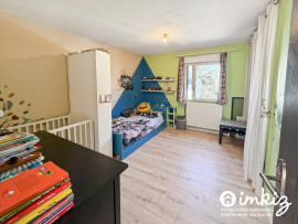 
                                                                                        Vente
                                                                                         Maison 5 pièces