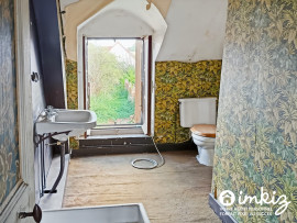 
                                                                                        Vente
                                                                                         Maison 5 pièces