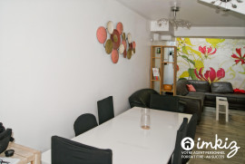 
                                                                                        Vente
                                                                                         Maison 5 pièces