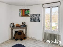 
                                                                                        Vente
                                                                                         Maison 5 pièces