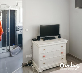 
                                                                                        Vente
                                                                                         Maison 5 pièces