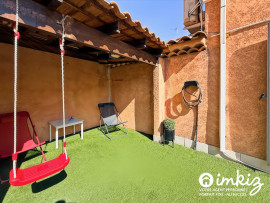 
                                                                                        Vente
                                                                                         Maison 5 pièces