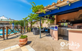 
                                                                                        Vente
                                                                                         Maison 5 pièces