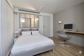 
                                                                                        Vente
                                                                                         Maison 5 pièces