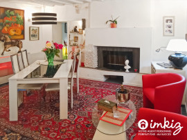 
                                                                                        Vente
                                                                                         Maison 5 pièces