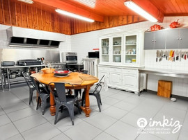 
                                                                                        Vente
                                                                                         Maison 5 pièces