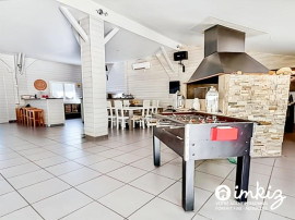 
                                                                                        Vente
                                                                                         Maison 5 pièces