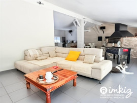 
                                                                                        Vente
                                                                                         Maison 5 pièces