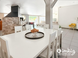
                                                                                        Vente
                                                                                         Maison 5 pièces
