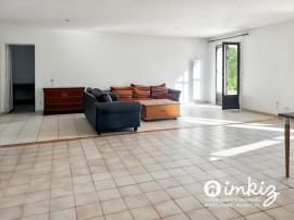 
                                                                                        Vente
                                                                                         Maison 5 pièces jardin