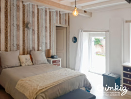 
                                                                                        Vente
                                                                                         Maison 5 pièces PLAIN-PIED, dépendances et piscine