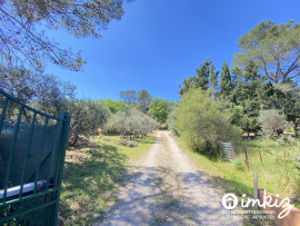 
                                                                                        Vente
                                                                                         Maison 5 pièces, plain pied, sur terrain clôturé ,
