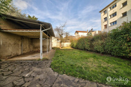 Vente
Maison 5 pièces proche tous commerces et métro