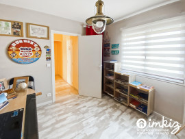 
                                                                                        Vente
                                                                                         Maison 5 pièces - quartier recherché - garage